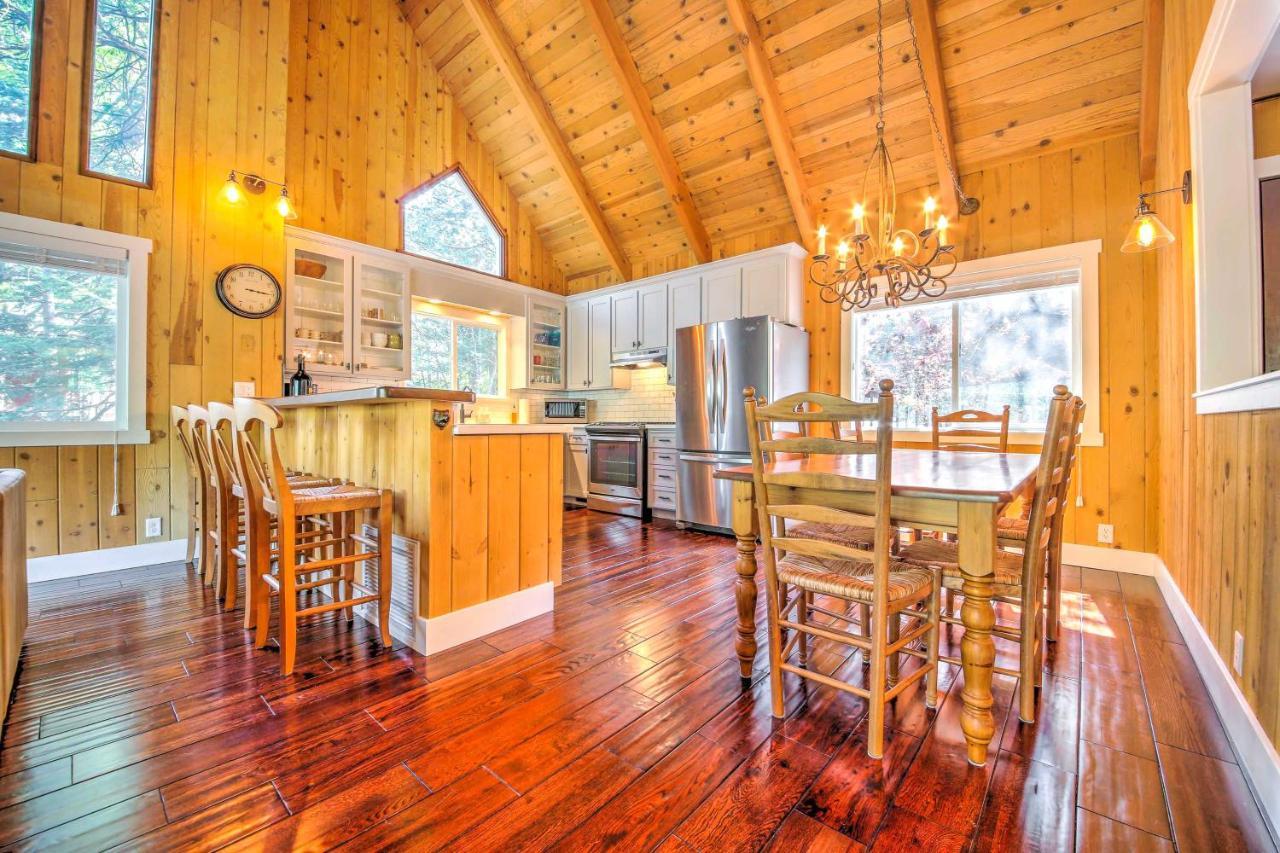 Gorgeous Lake Arrowhead Retreat Game Room And Deck Eksteriør bilde