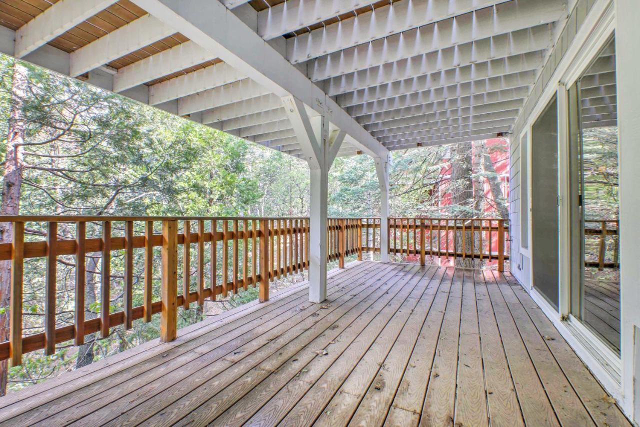 Gorgeous Lake Arrowhead Retreat Game Room And Deck Eksteriør bilde